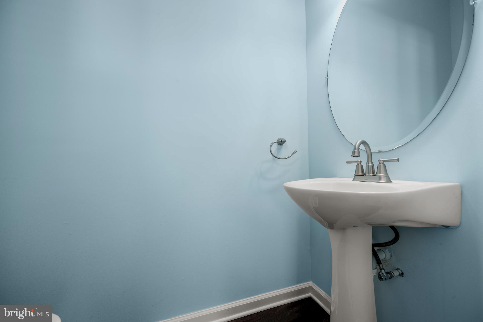 JONATHANS LANDING - Residential