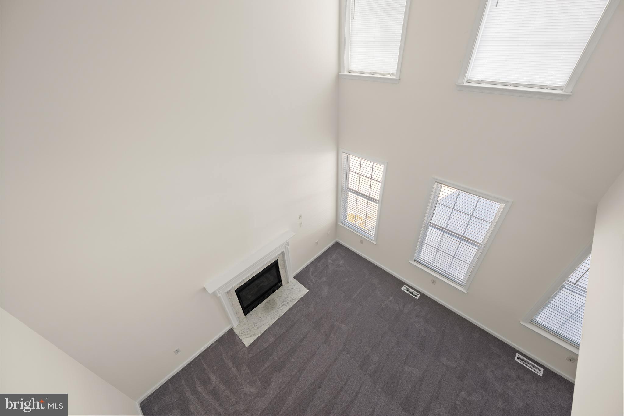 JONATHANS LANDING - Residential