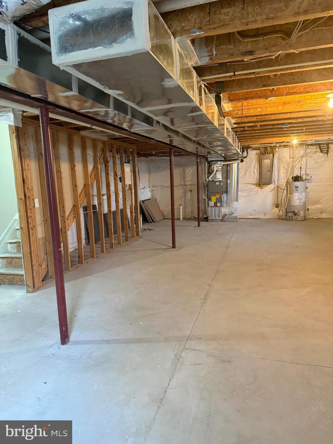 JONATHANS LANDING - Residential