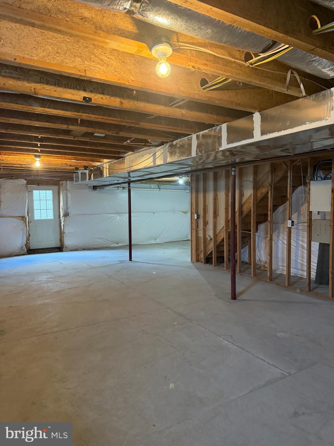 JONATHANS LANDING - Residential