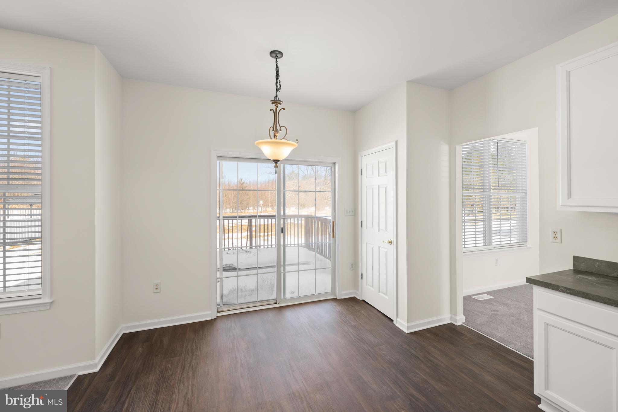 JONATHANS LANDING - Residential