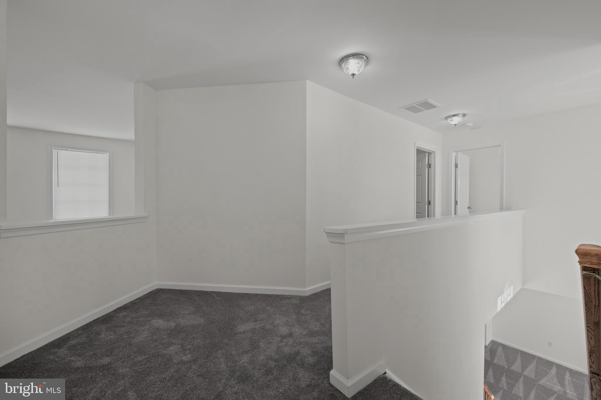 JONATHANS LANDING - Residential