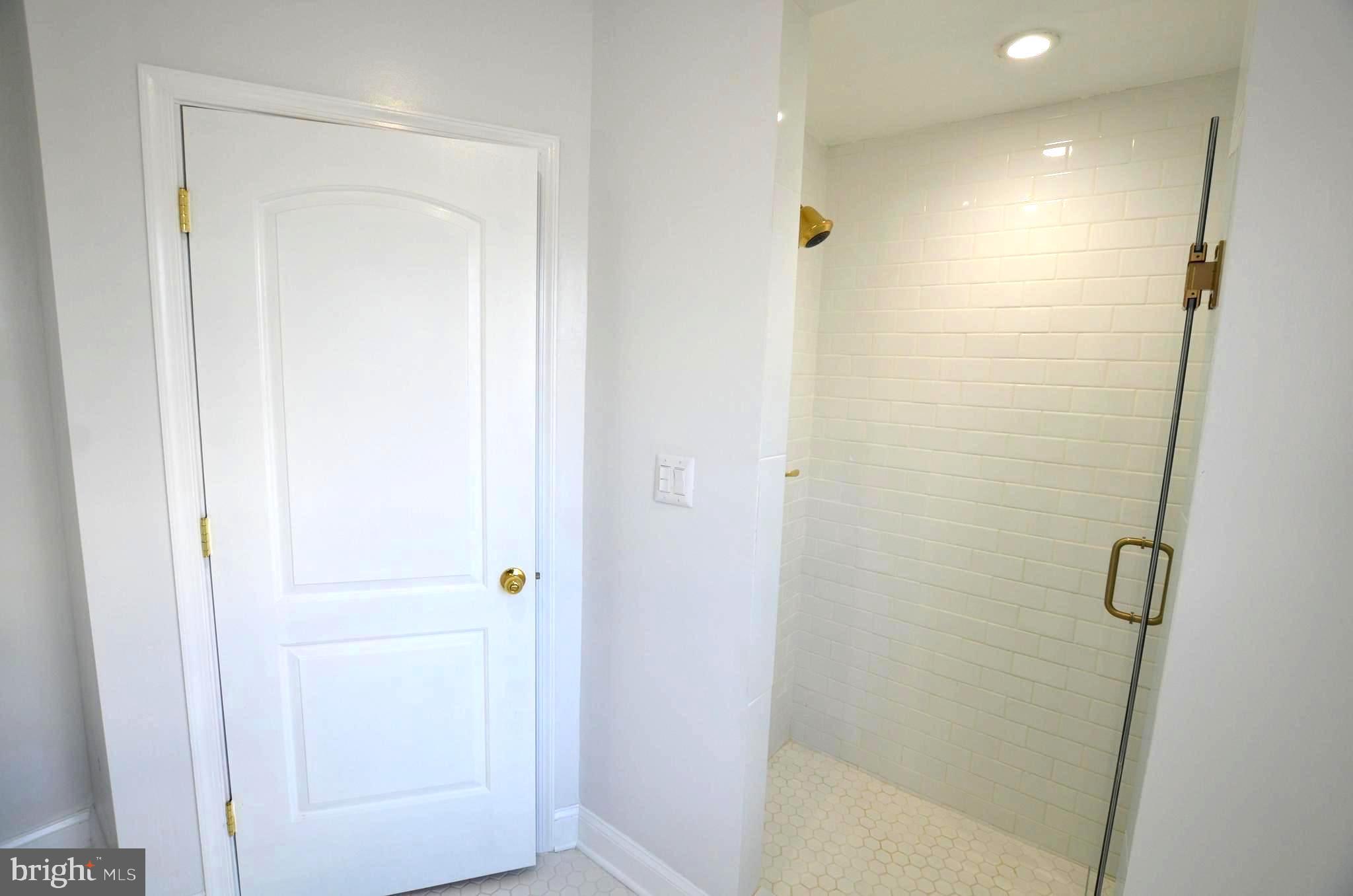 CANTON - Residential Lease