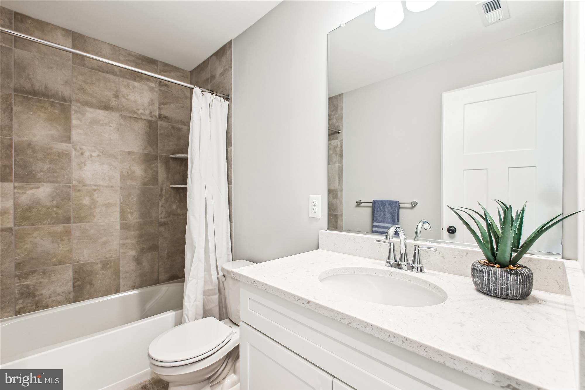 FERNDALE FARMS - Residential