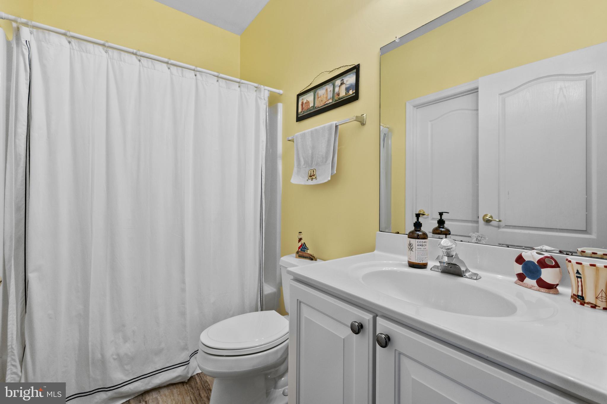 SUMMERLYN - Residential