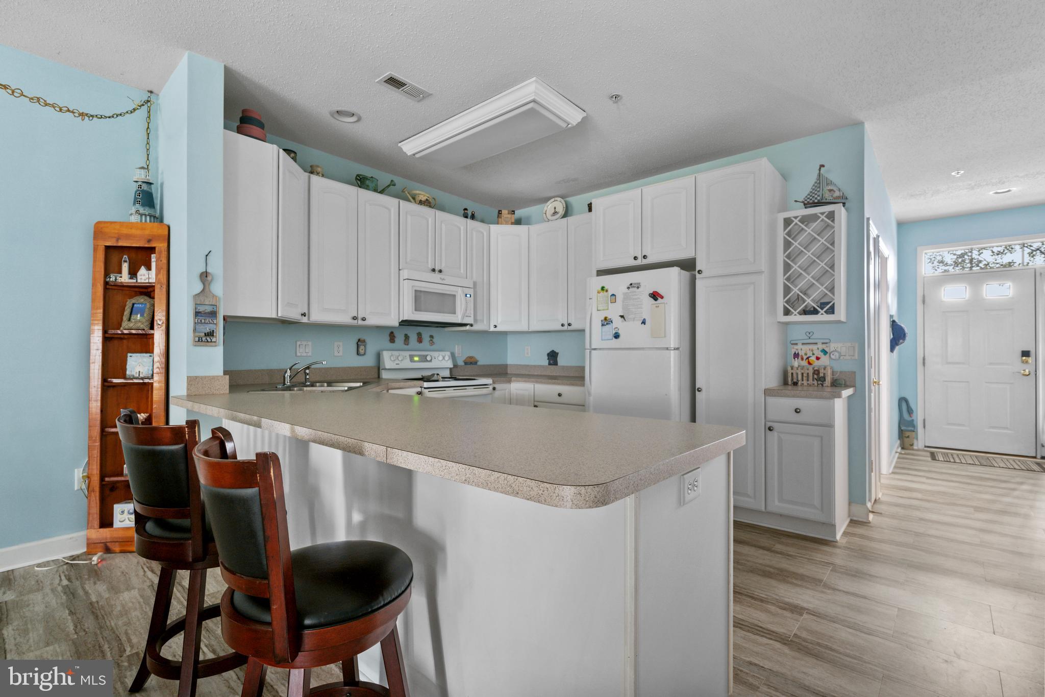 SUMMERLYN - Residential