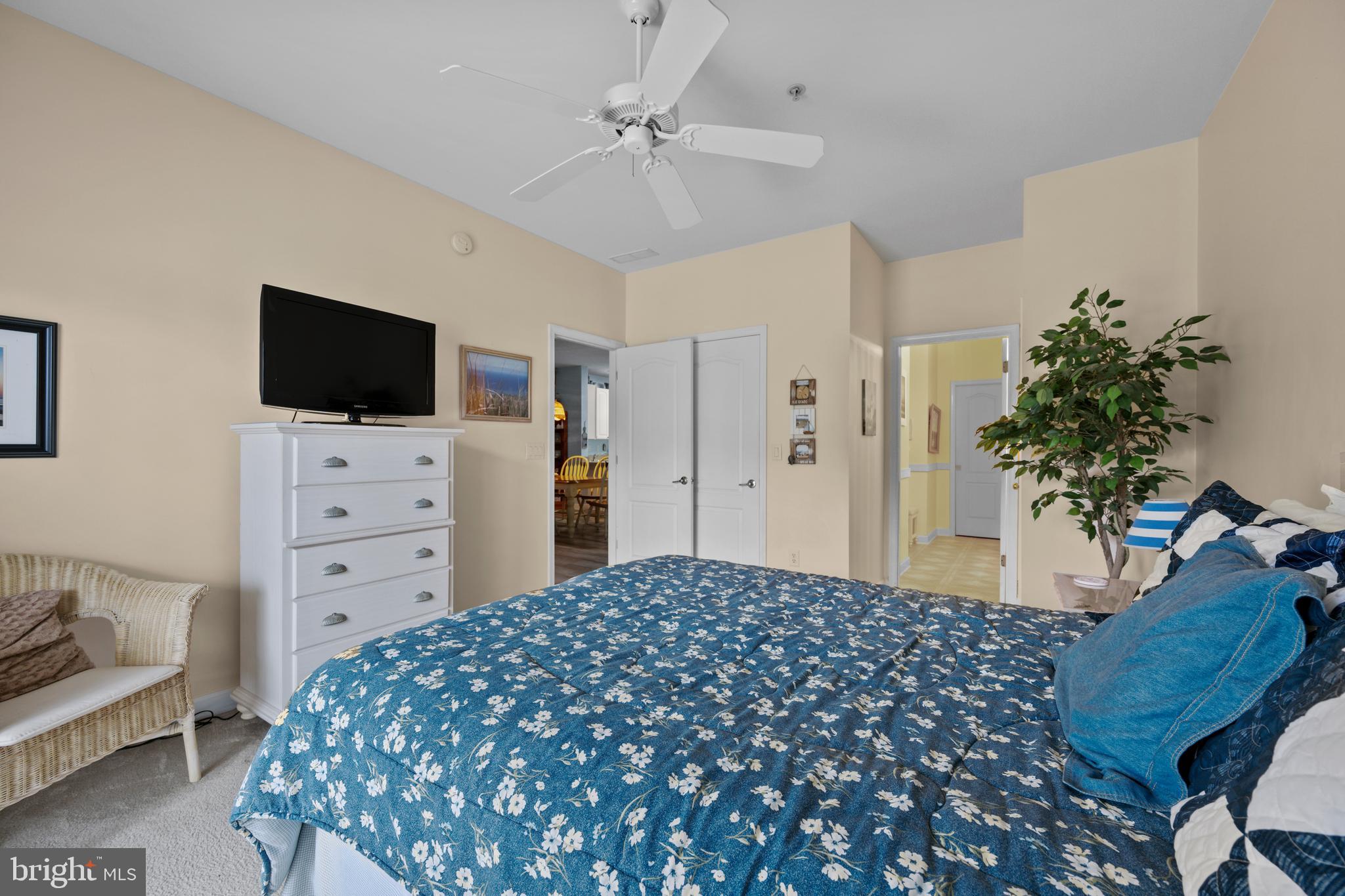 SUMMERLYN - Residential