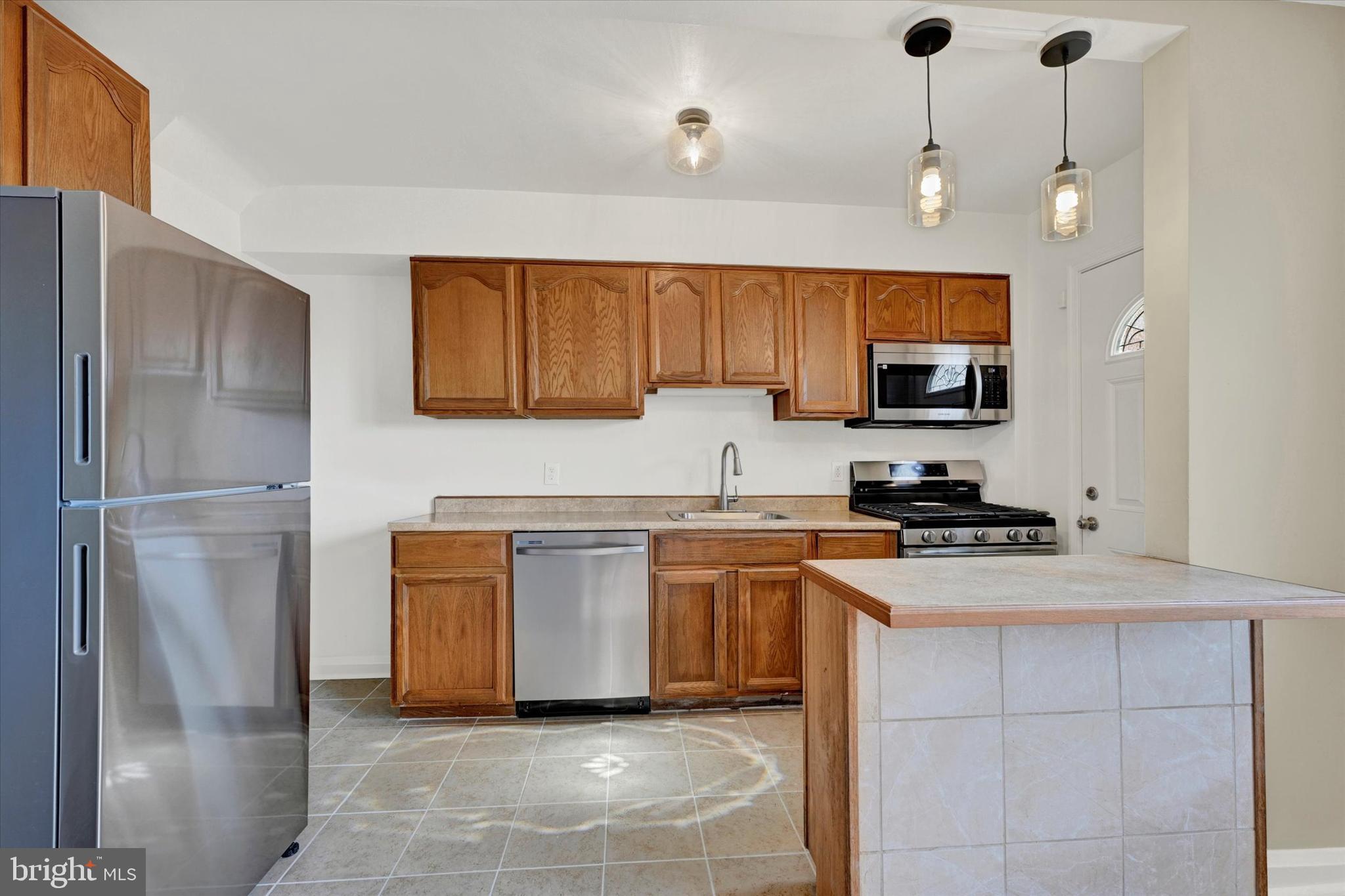 EASTWOOD - Residential