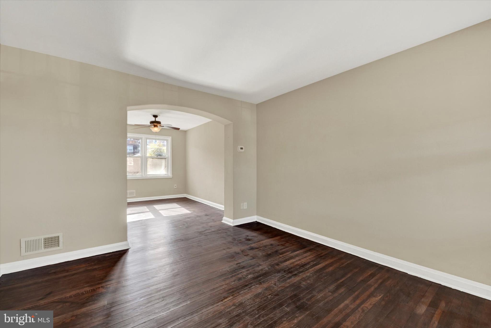 EASTWOOD - Residential