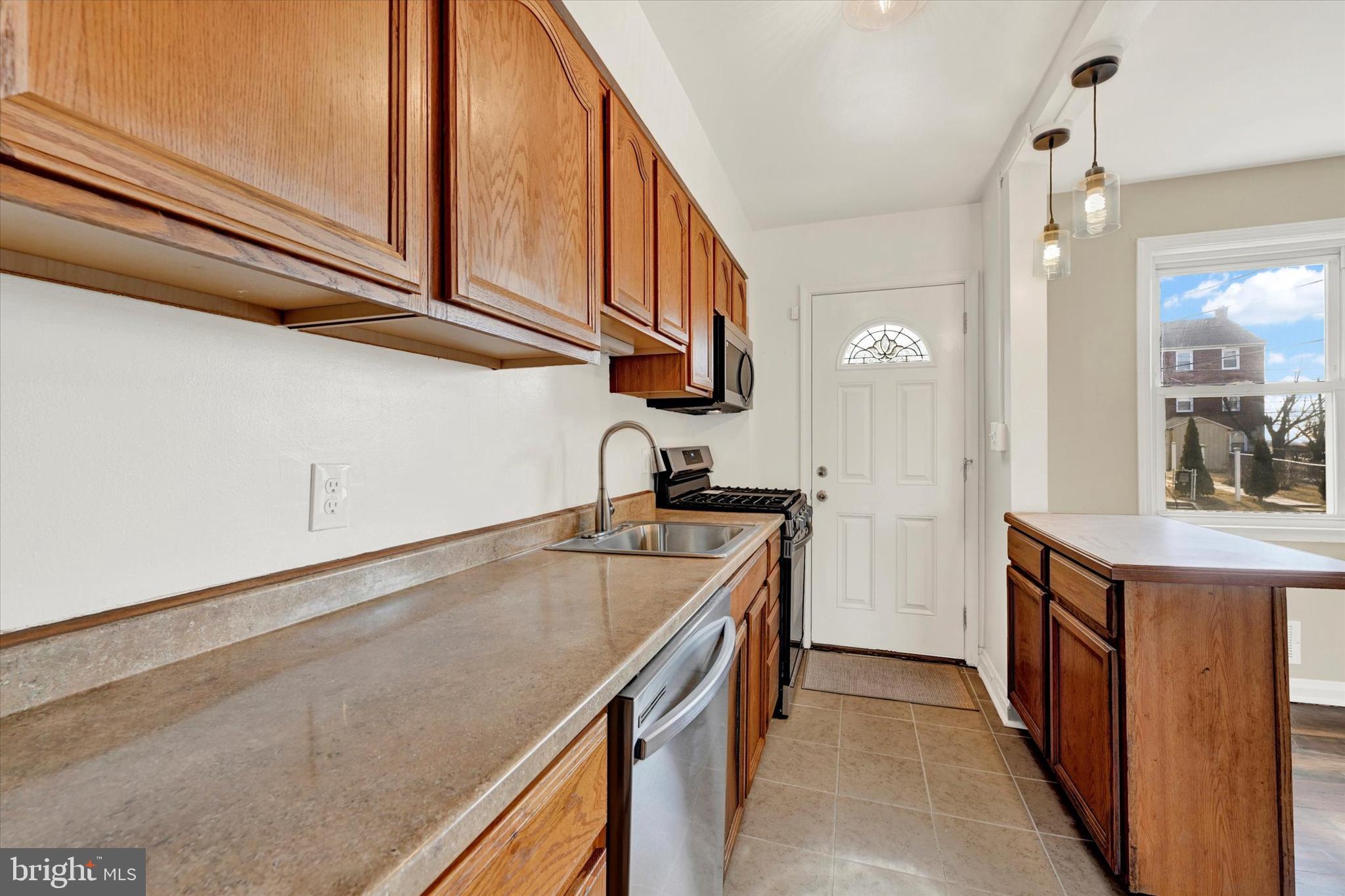 EASTWOOD - Residential