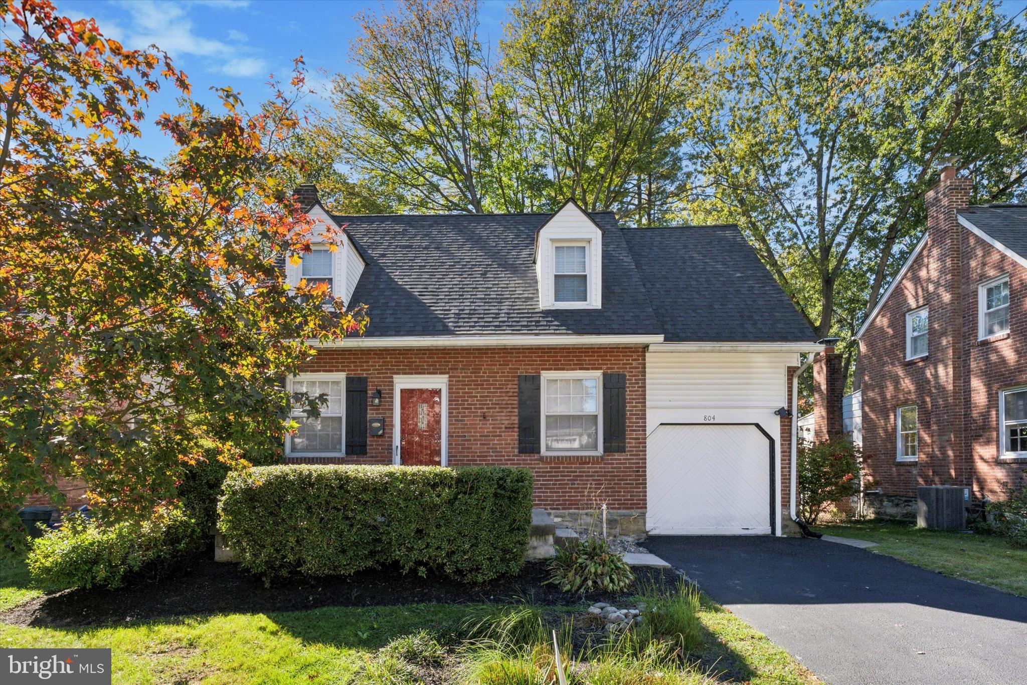 MANOA - Residential Lease