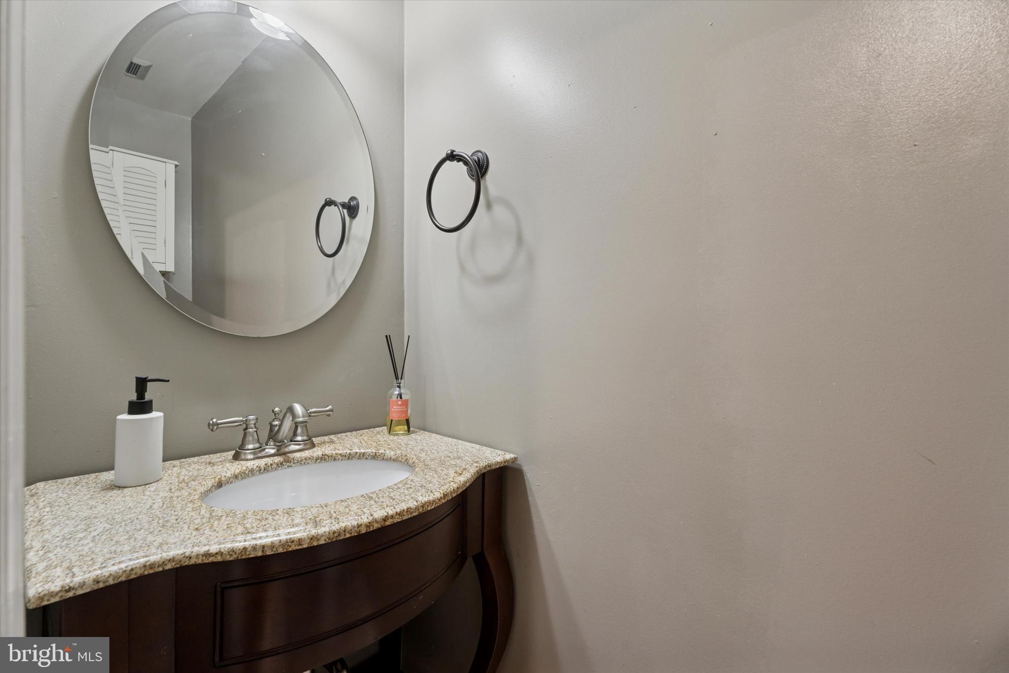 MANOA - Residential Lease