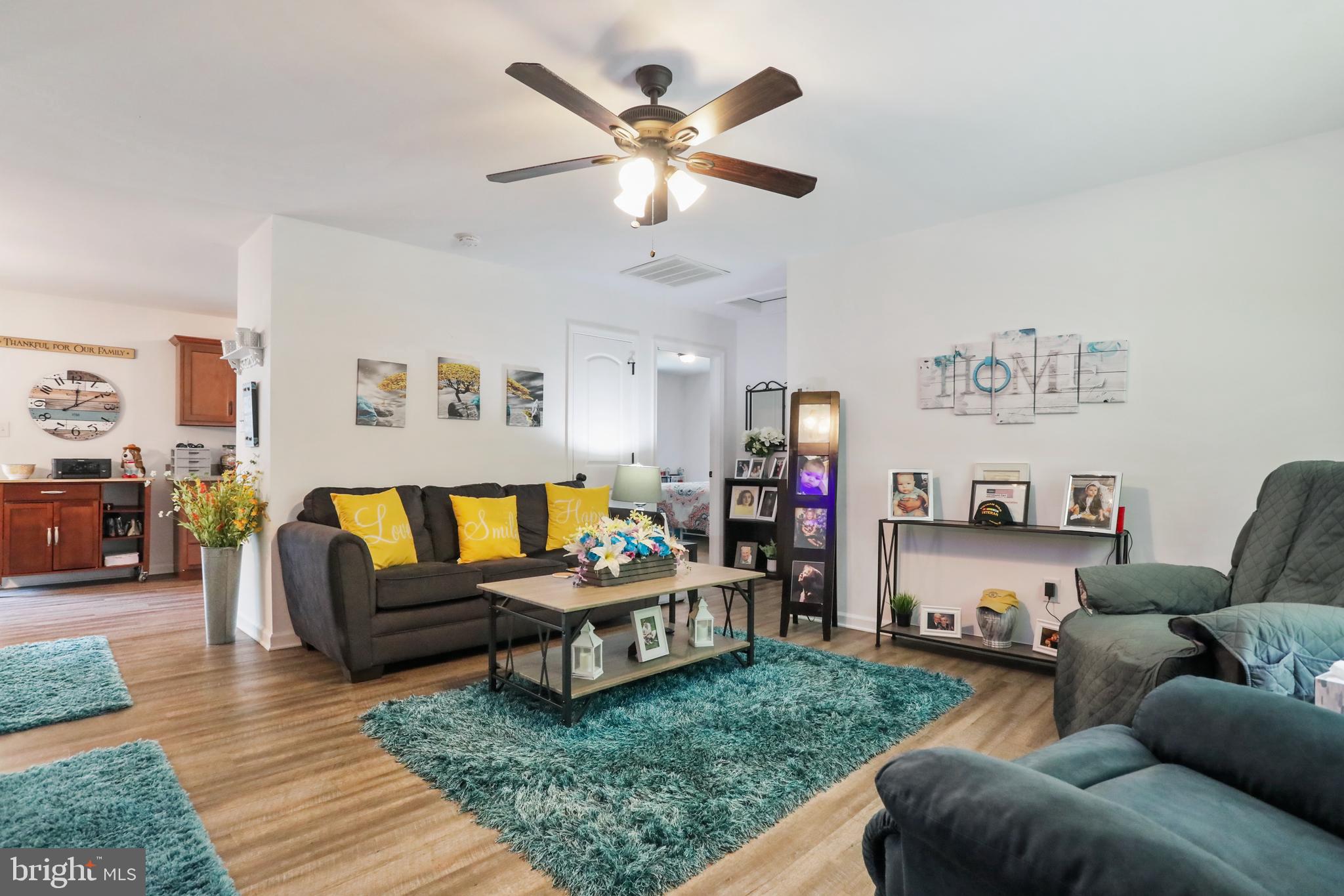 FOREST HILLS - Residential