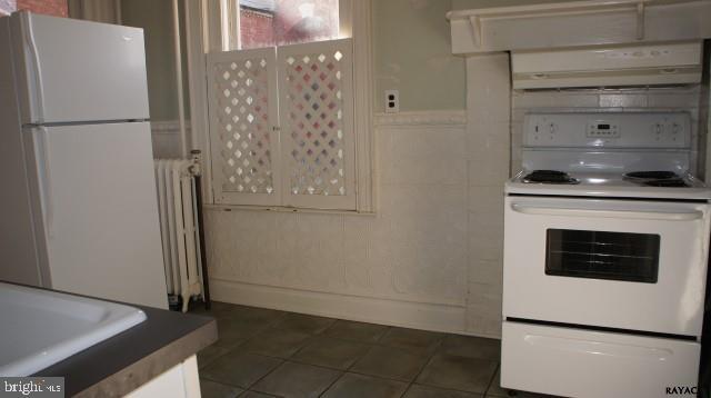 EAST YORK - Residential