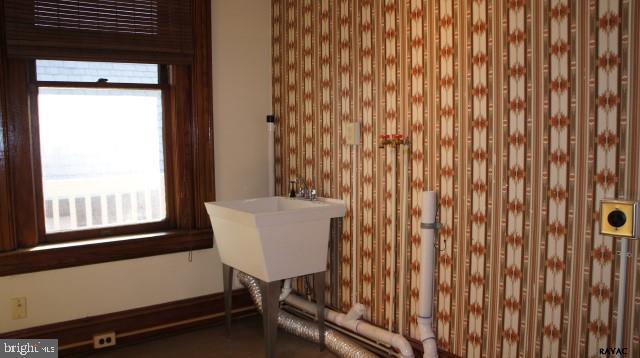 EAST YORK - Residential