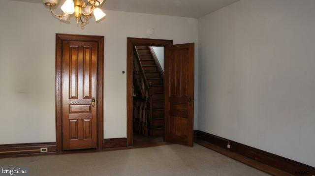 EAST YORK - Residential