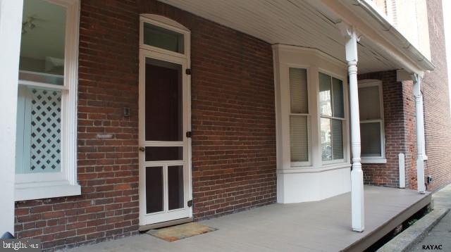 EAST YORK - Residential