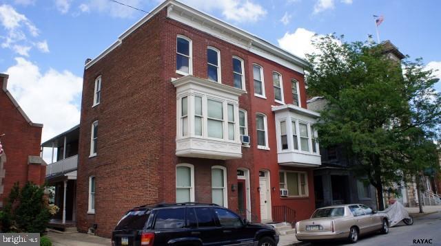 EAST YORK - Residential