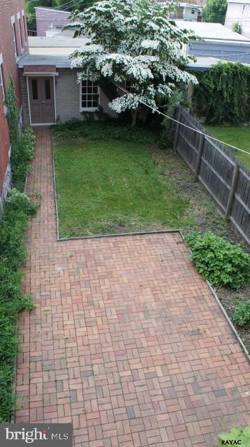 EAST YORK - Residential