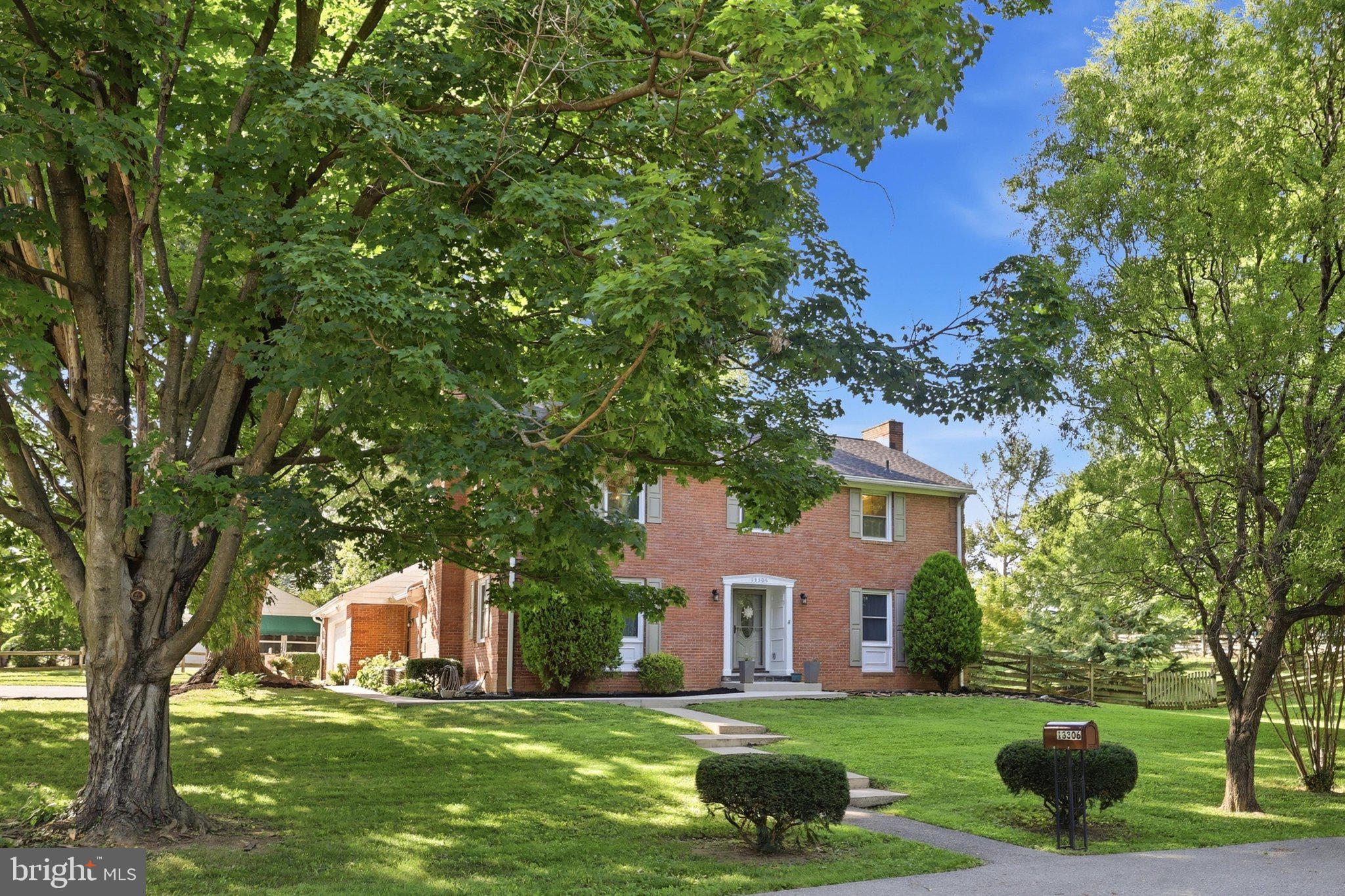 13306 FAIRGREEN CIRCLE