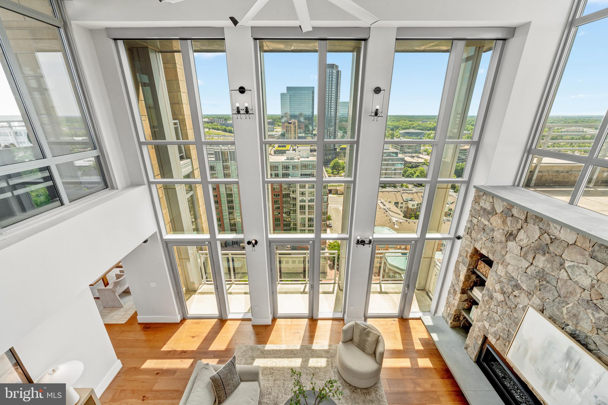 MIDTOWN AT RESTON TOWN CENTER - Residential