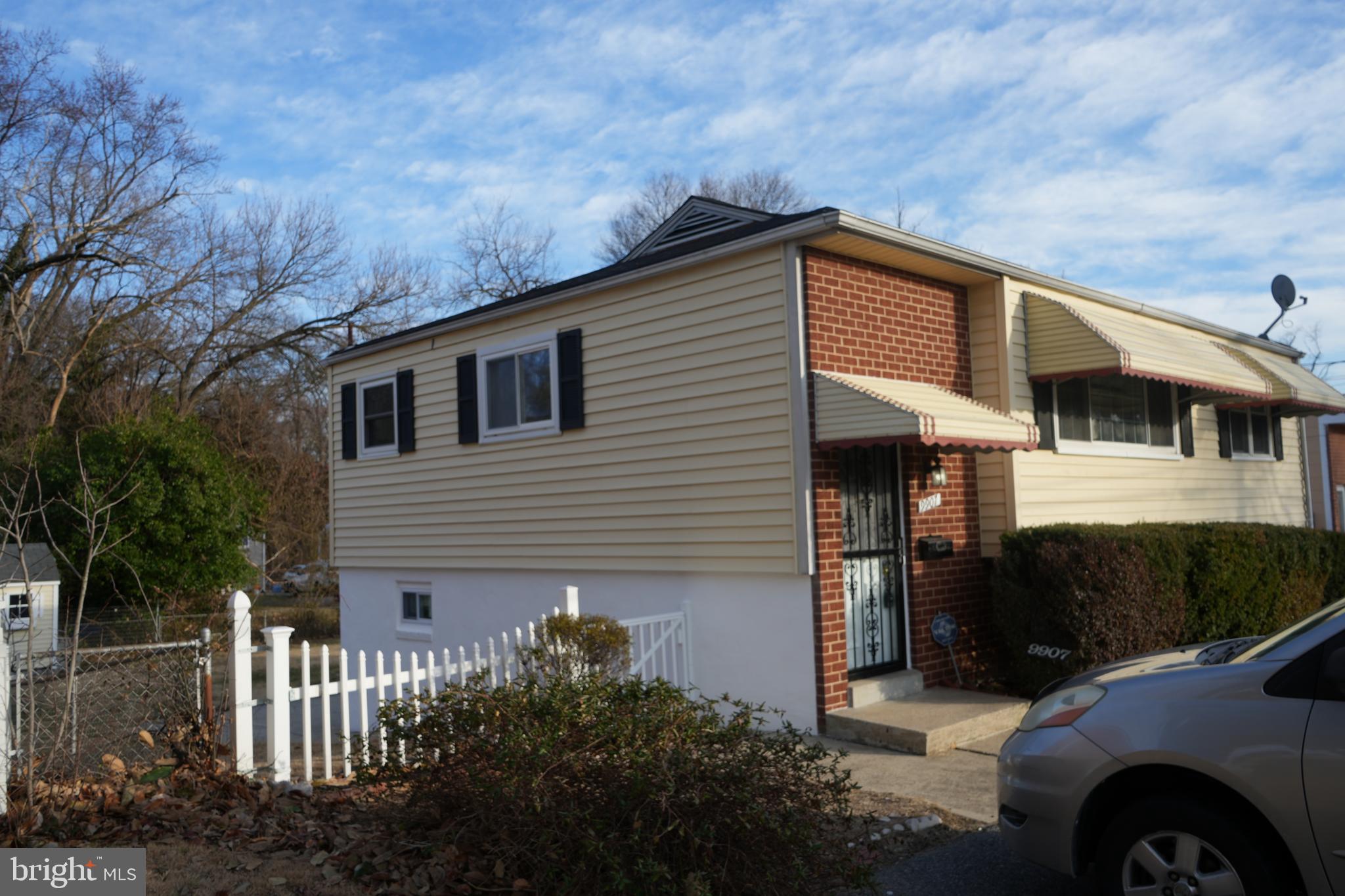 9907 51ST TERRACE