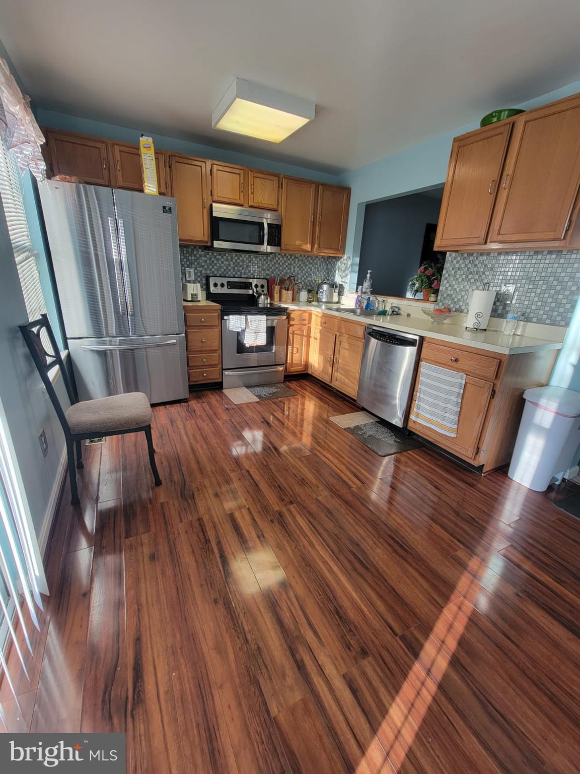 700 SAINT PETERS COURT