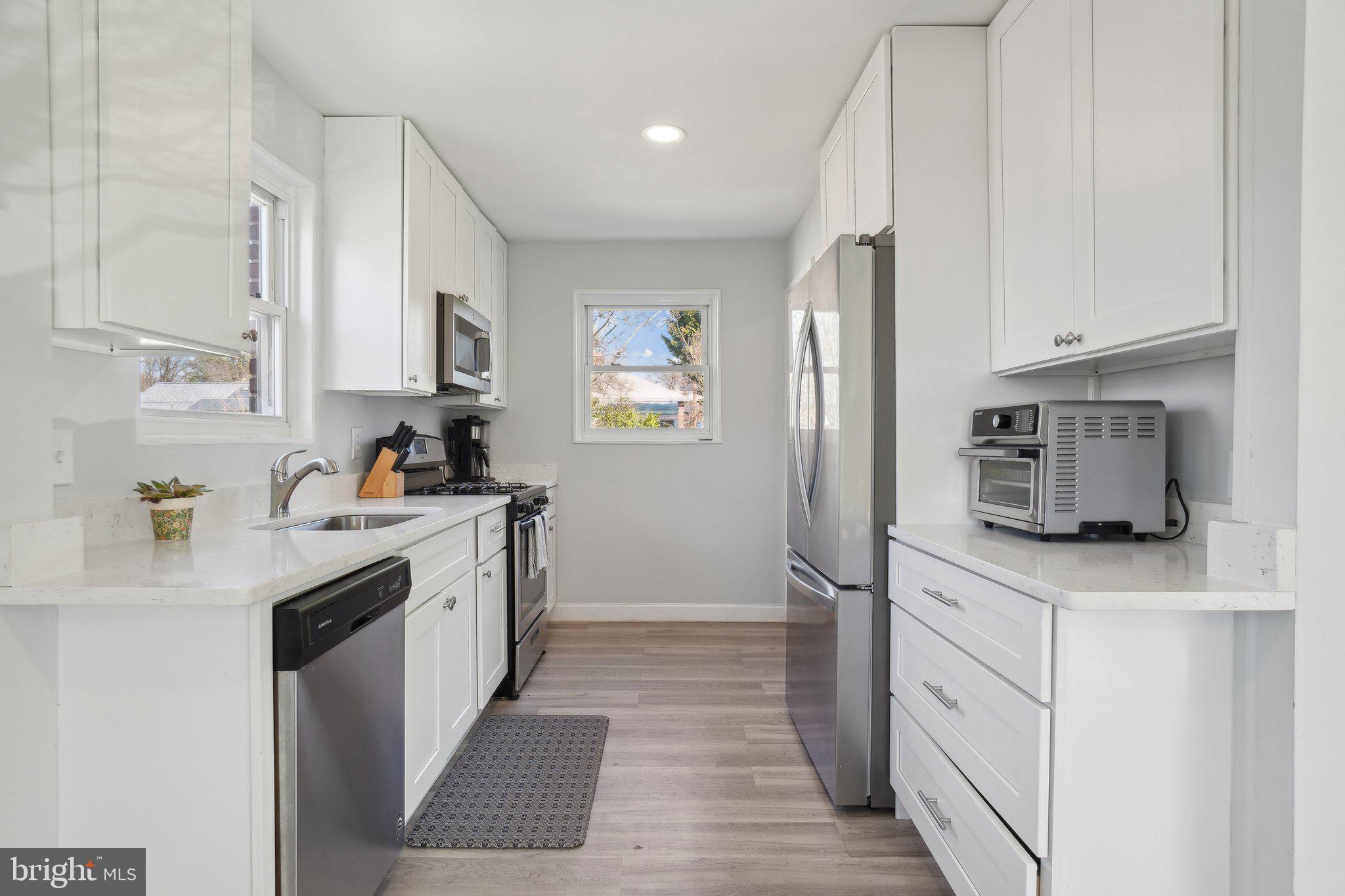 CARROLL KNOLLS - Residential