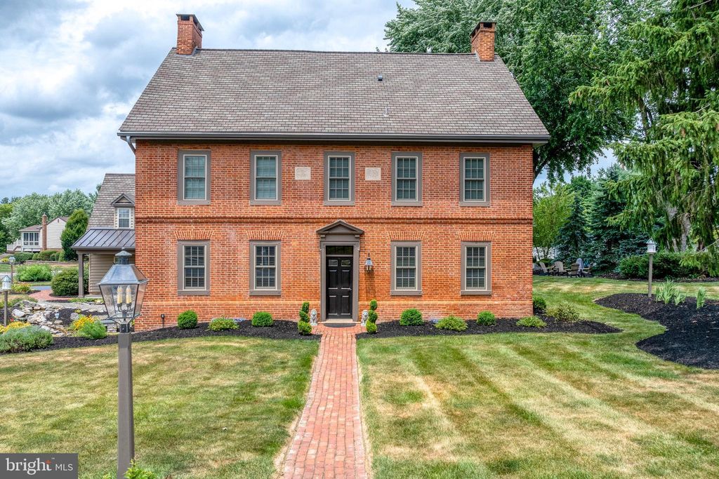 Photo of 2249 Bob White Lane, Lancaster, PA 17601 (MLS # PALA2053246)