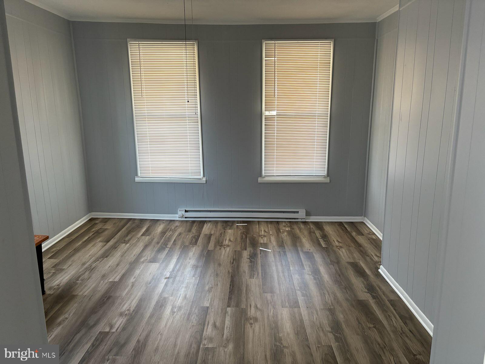 MARYLAND AVENUE - Residential Income