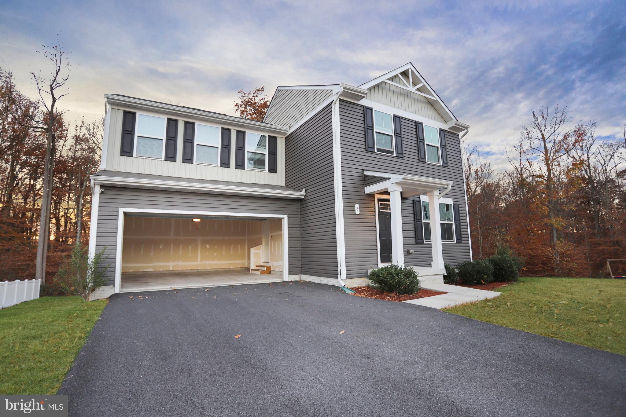 RIDGELY FOREST - Residential