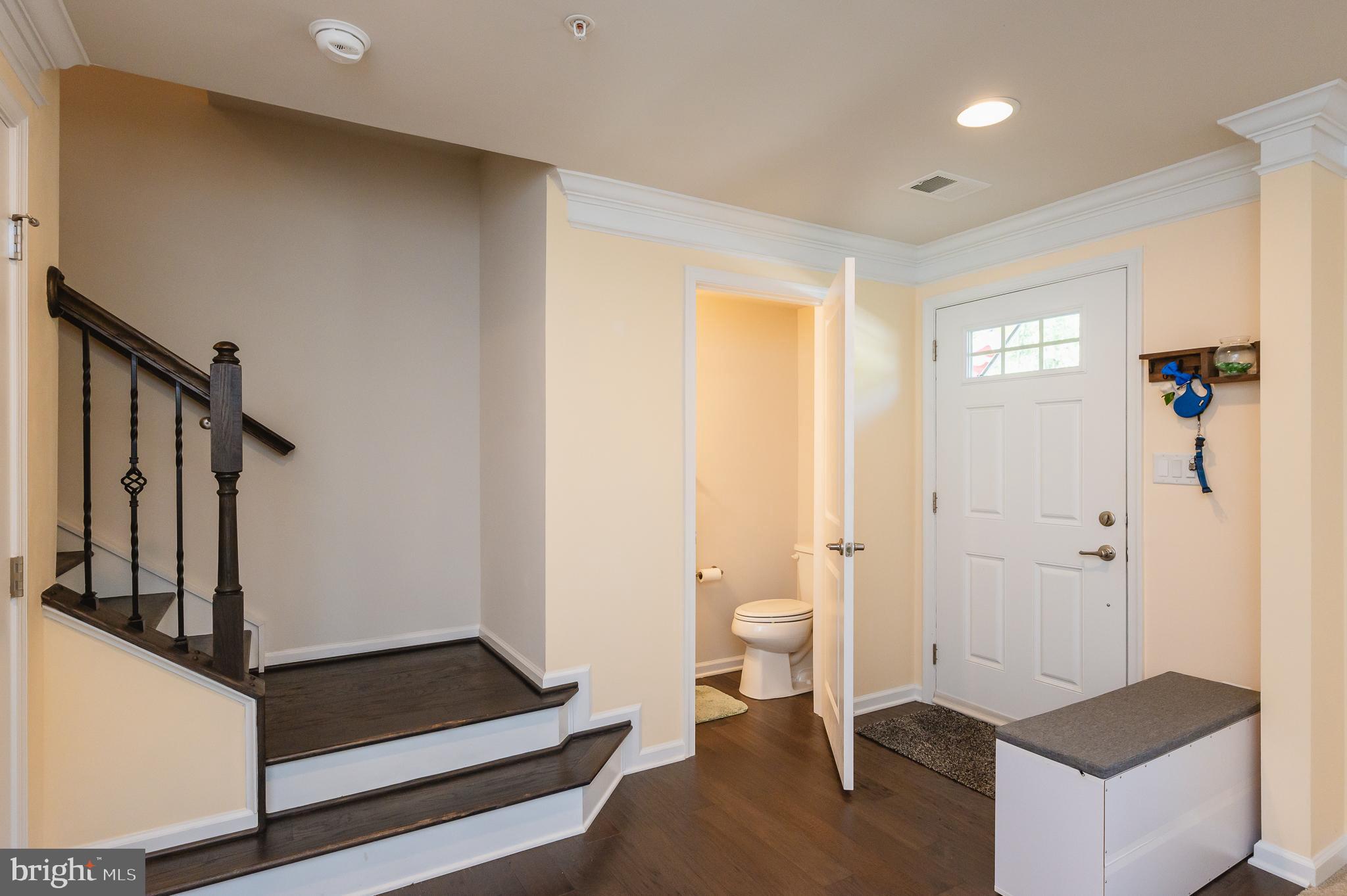 MIDDLE RIVER - Residential