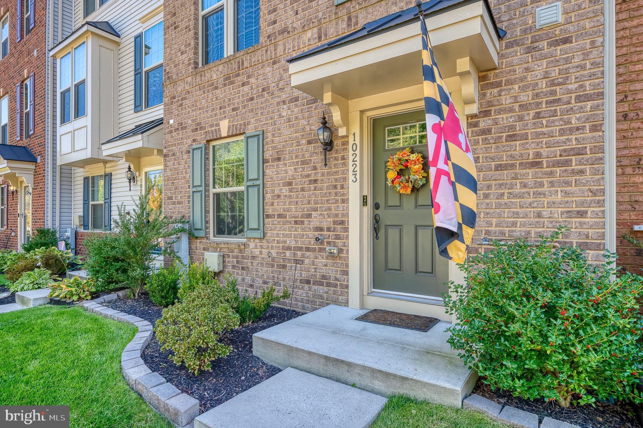 MIDDLE RIVER - Residential