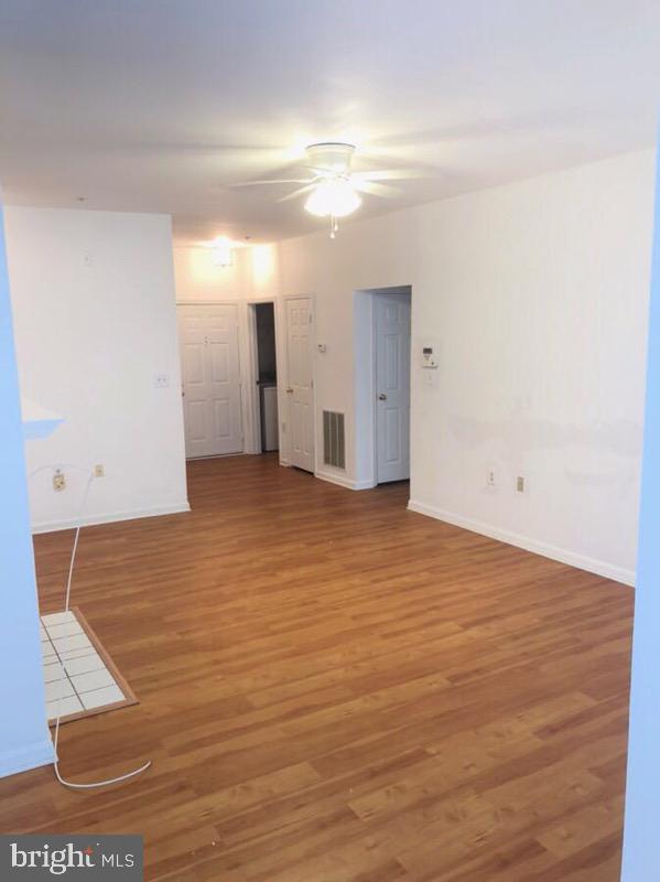 RUSSETT - Residential