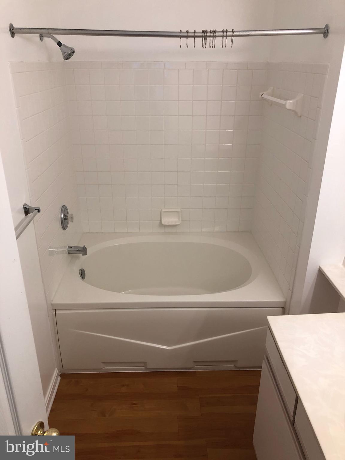 RUSSETT - Residential