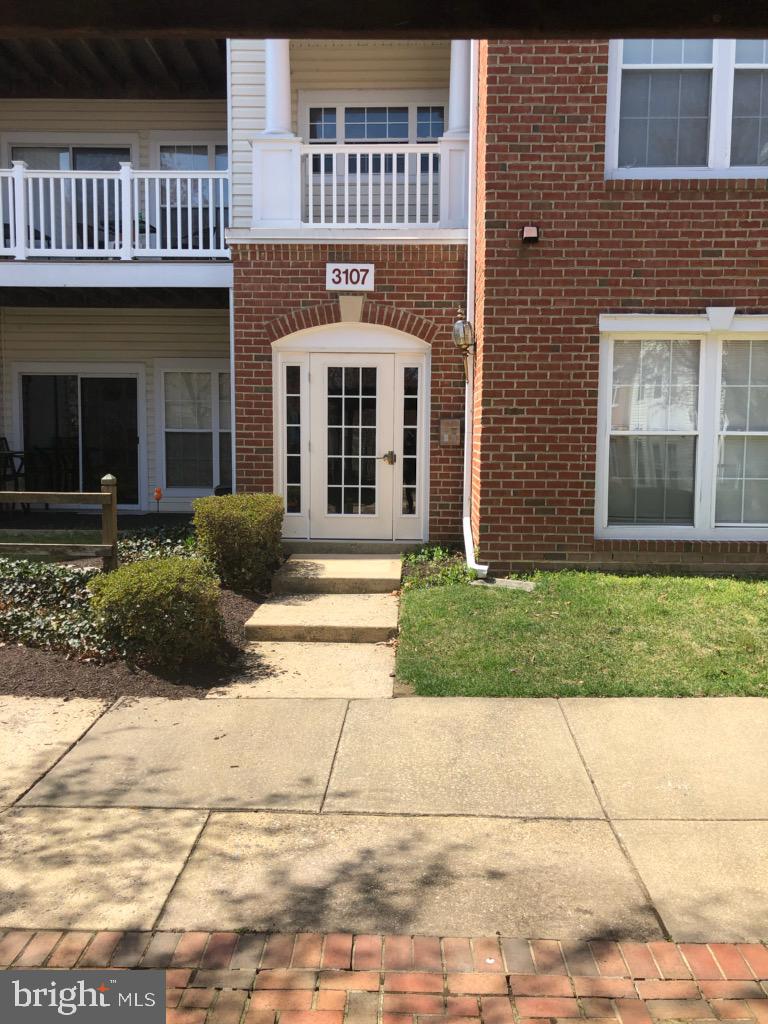 RUSSETT - Residential