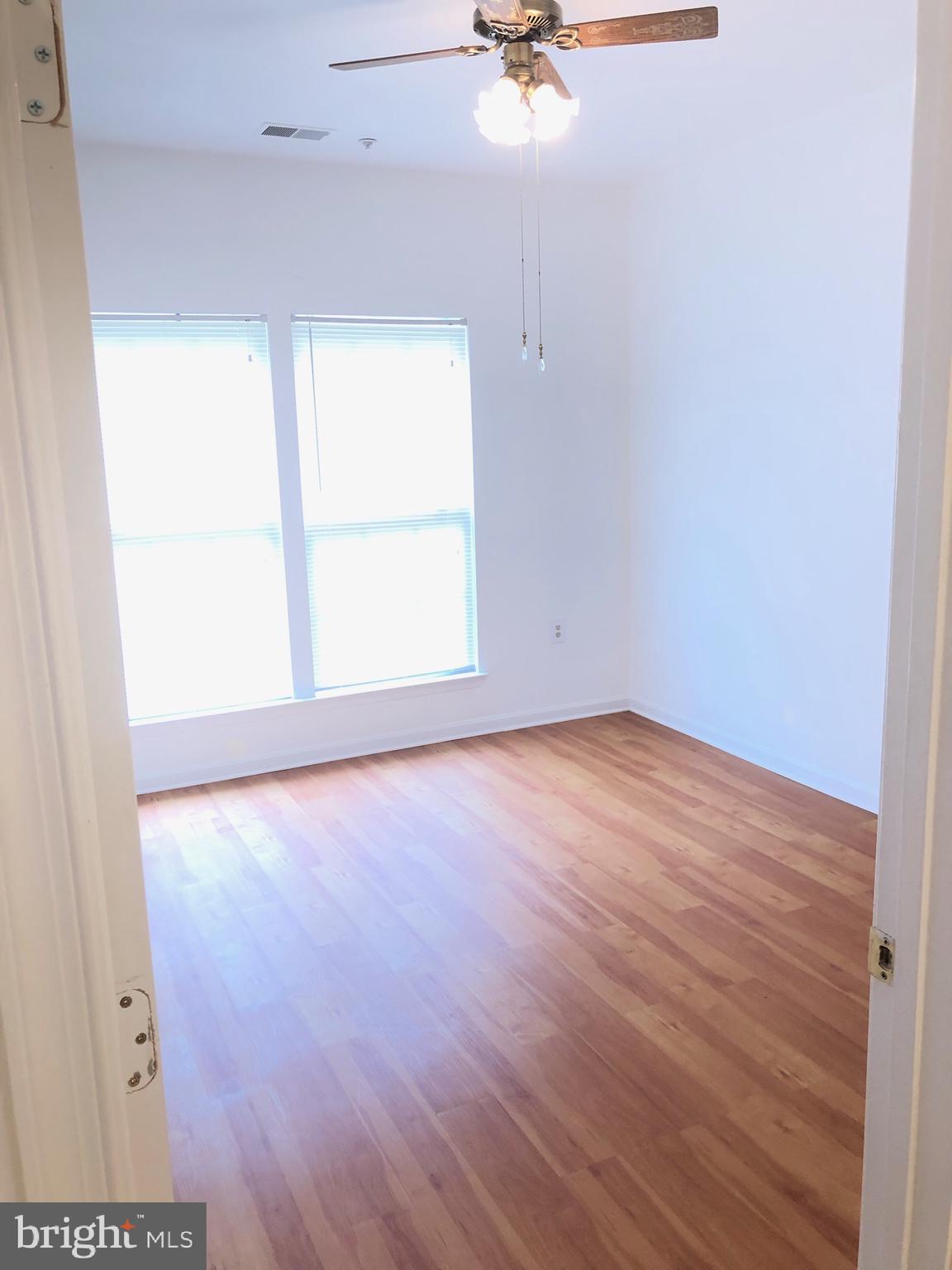 RUSSETT - Residential