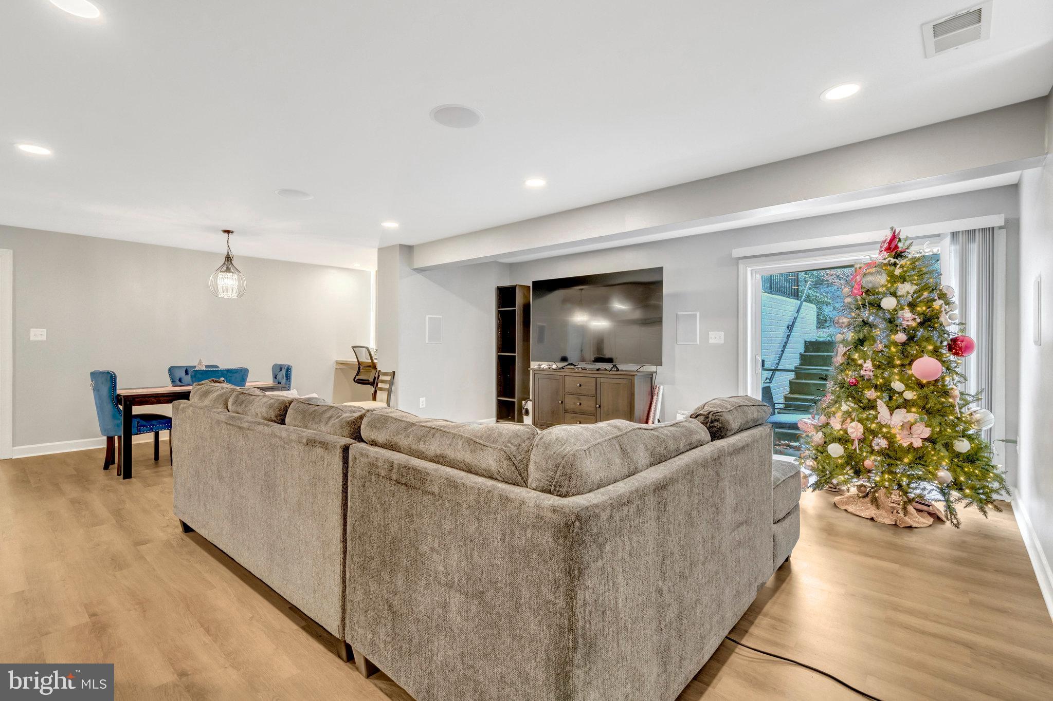 GARRISON WOODS - Residential