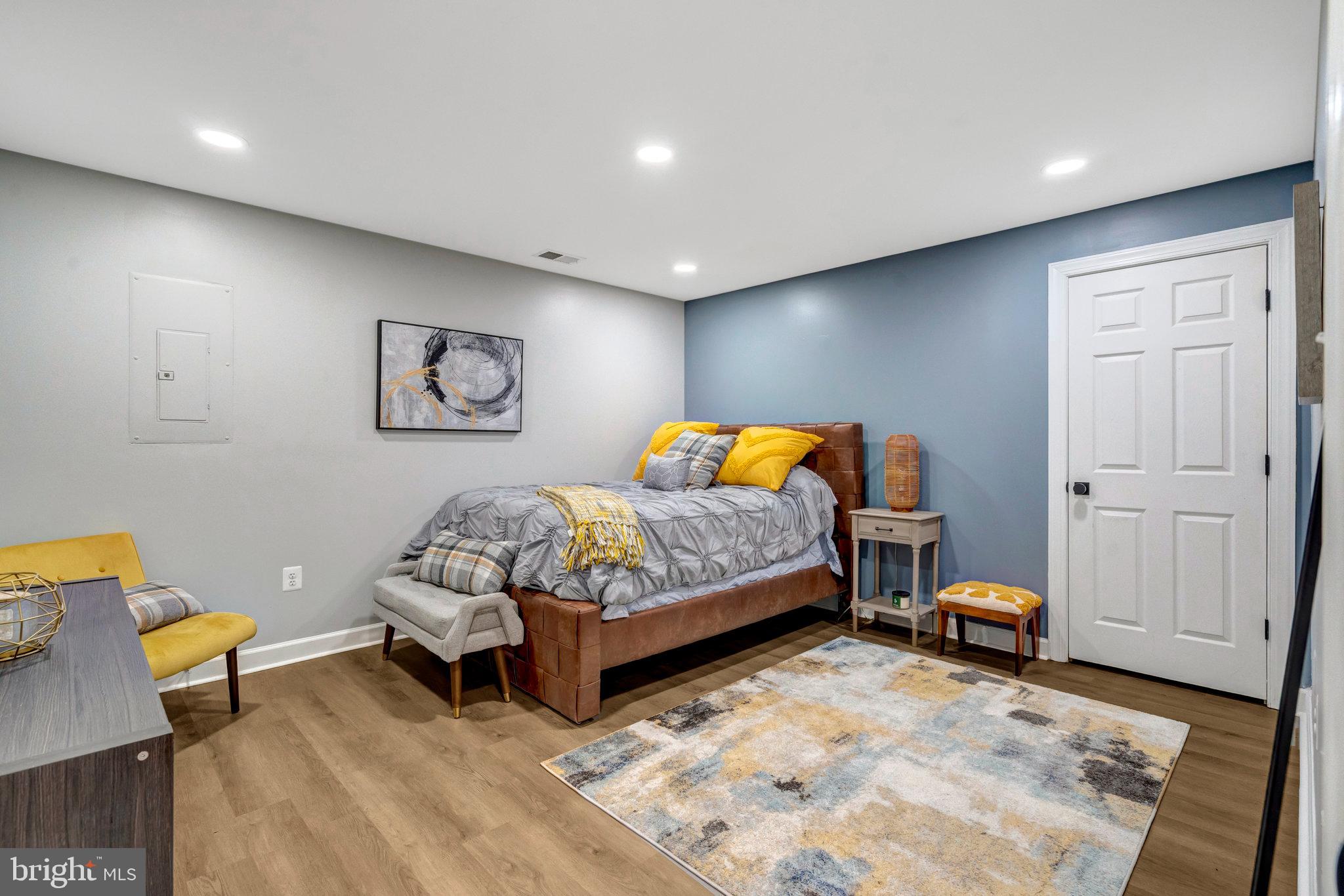 GARRISON WOODS - Residential