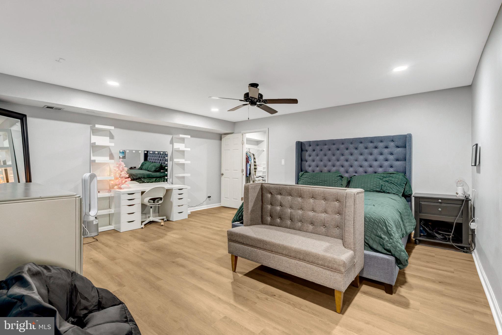 GARRISON WOODS - Residential