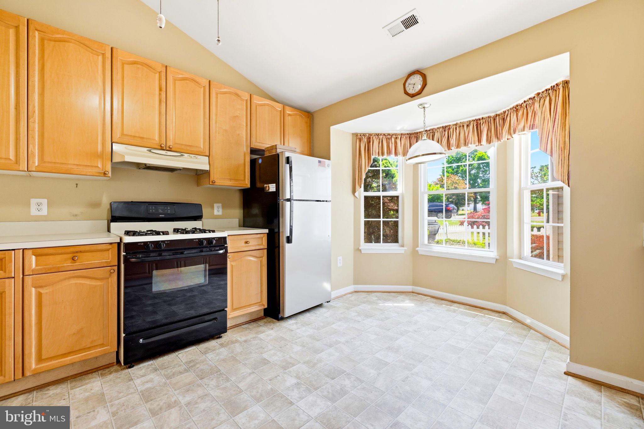 SUMMERLAKE - Residential