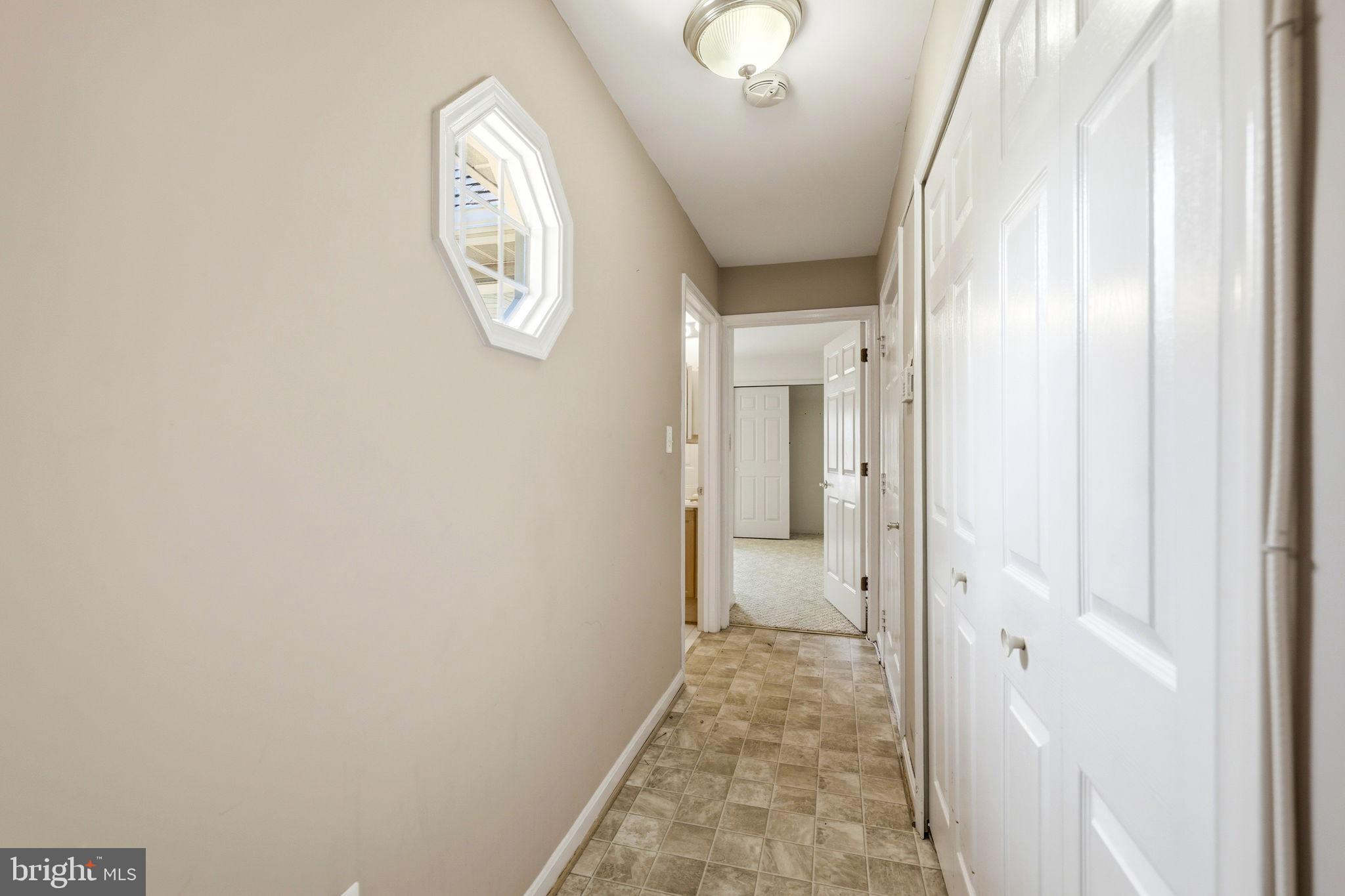 SUMMERLAKE - Residential