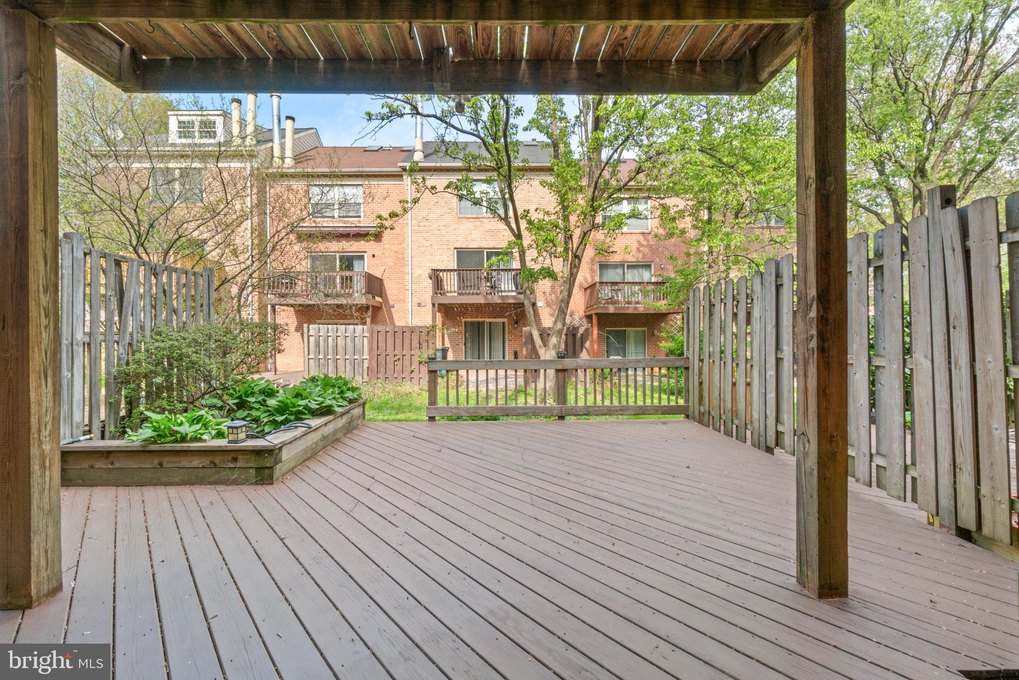 LOVETON FARMS - Residential