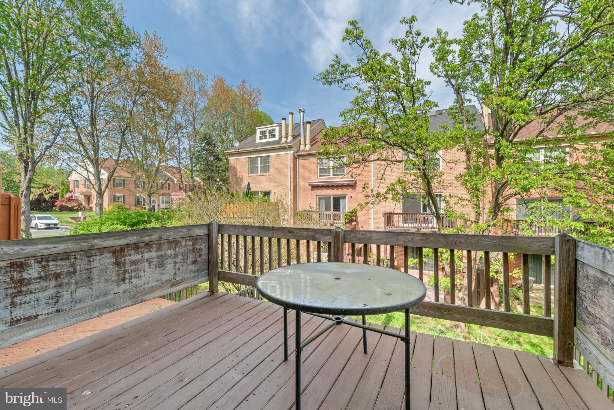 LOVETON FARMS - Residential