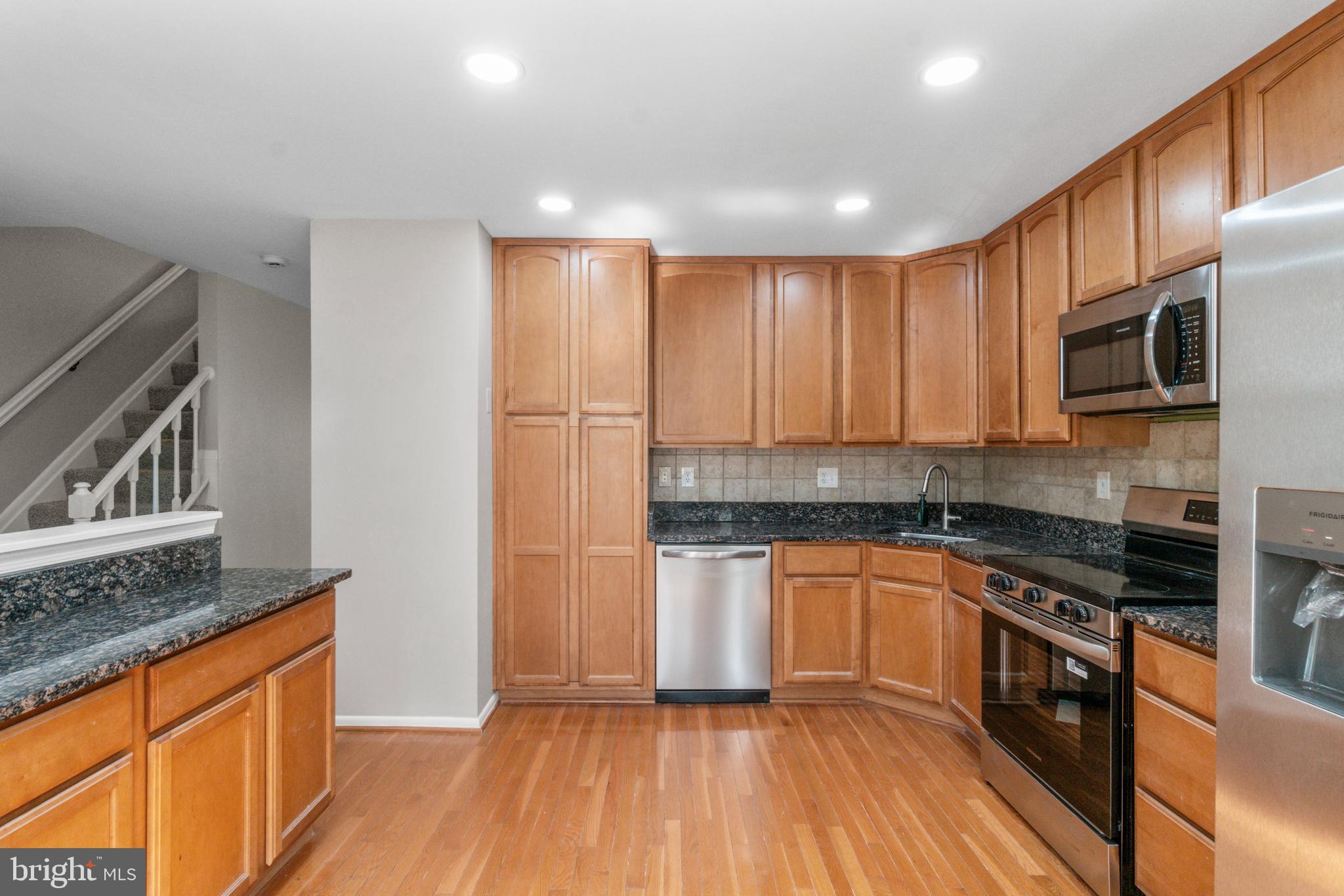 LOVETON FARMS - Residential