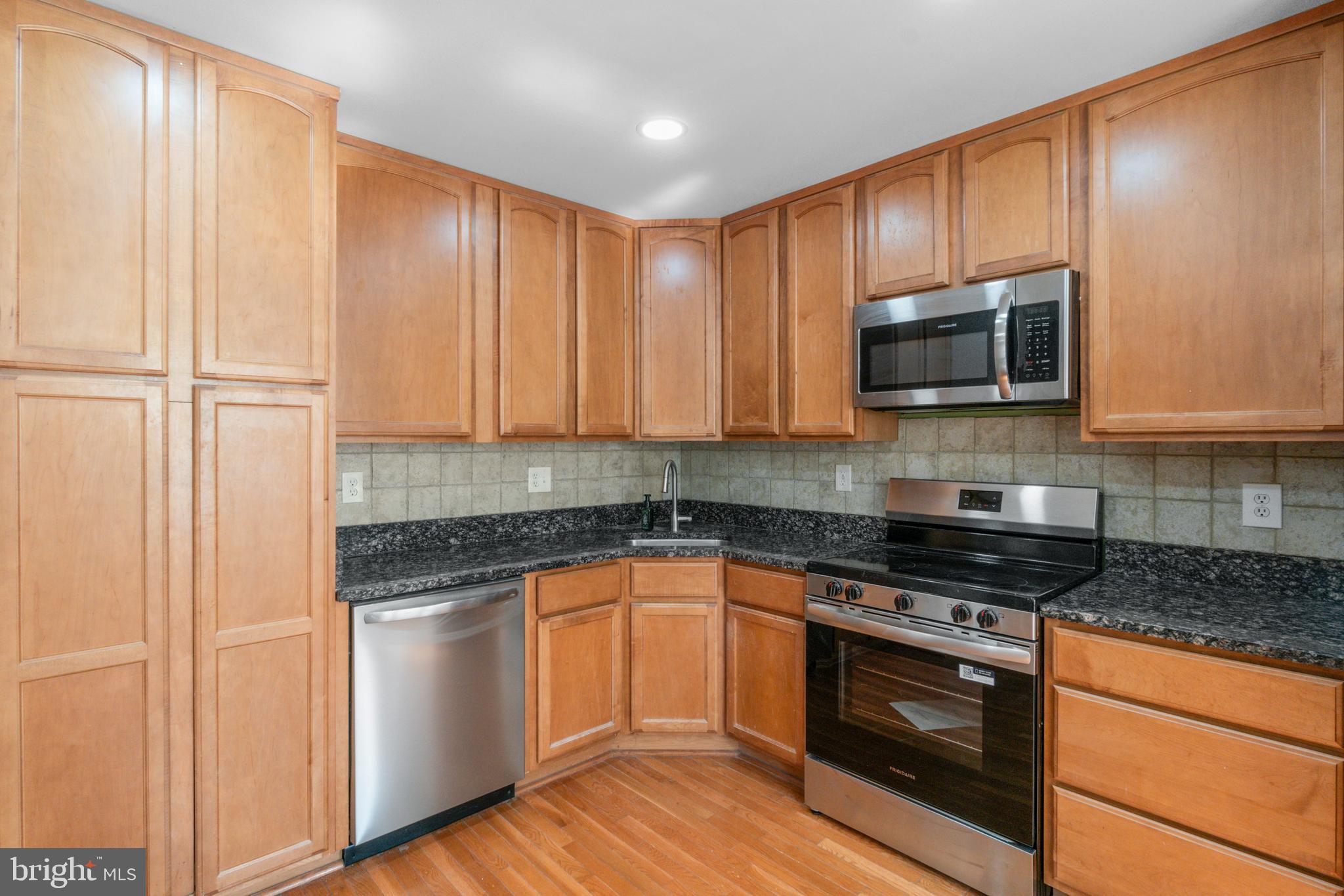 LOVETON FARMS - Residential