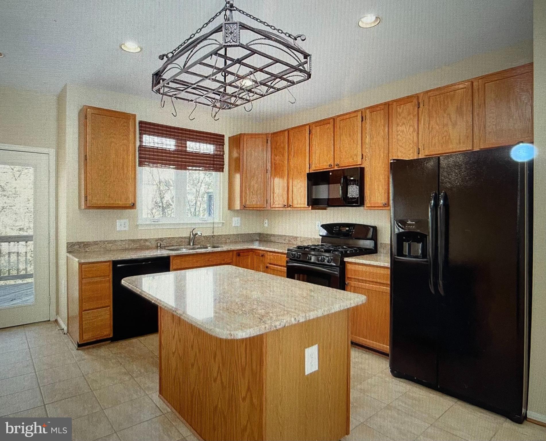 BRYARTON - Residential Lease