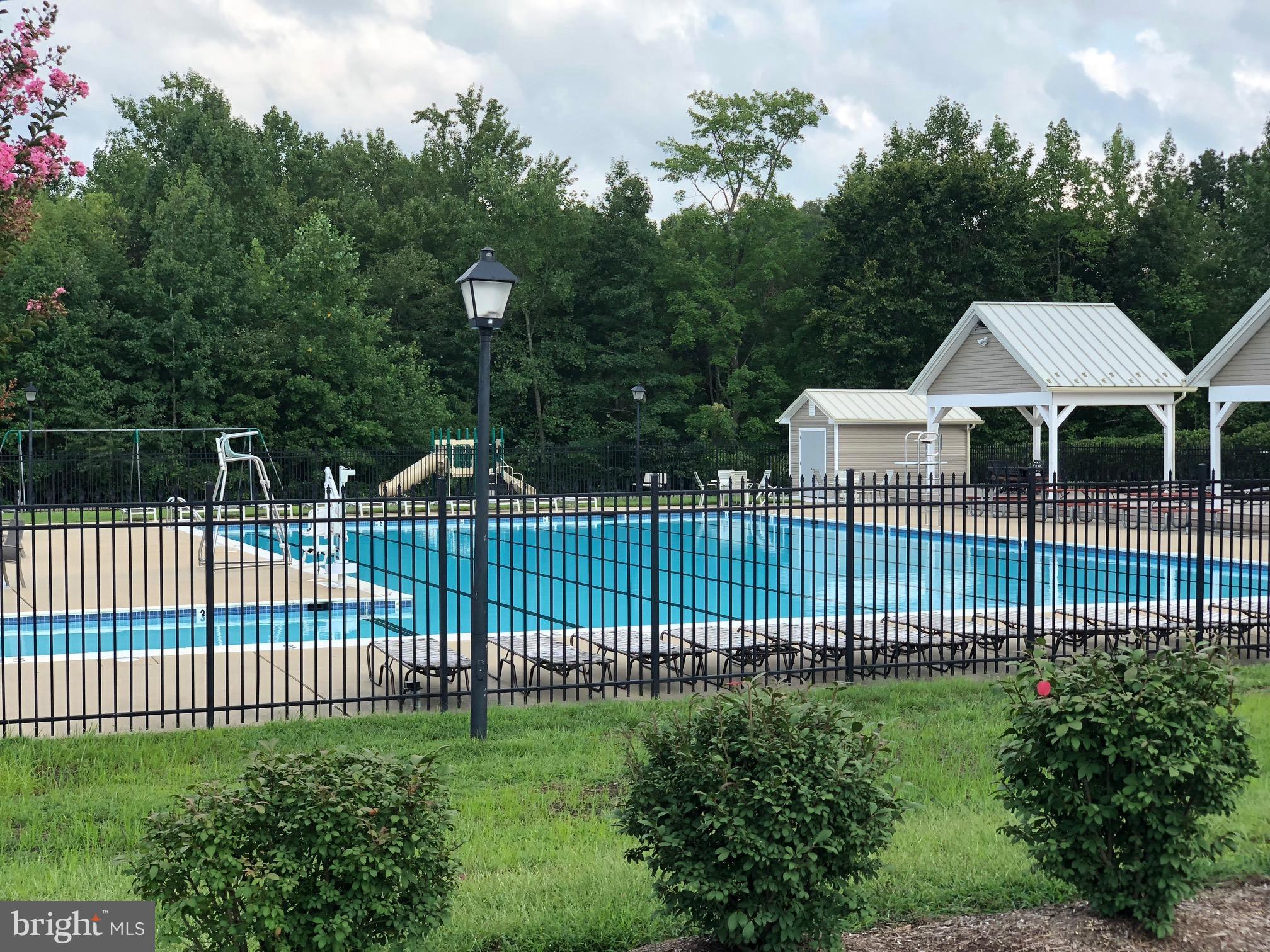 AUSTIN RIDGE - Residential