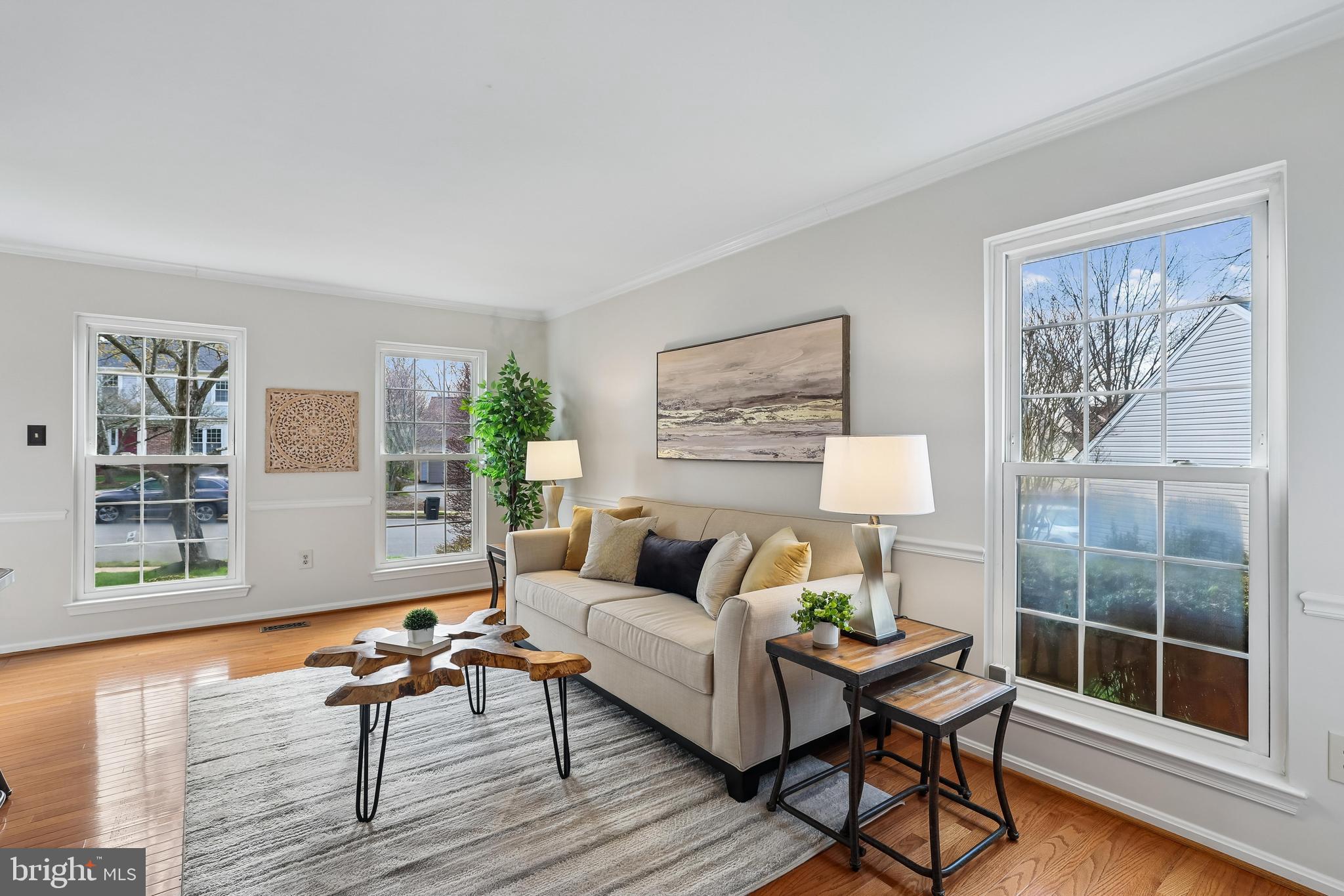 EMERALD CHASE - Residential