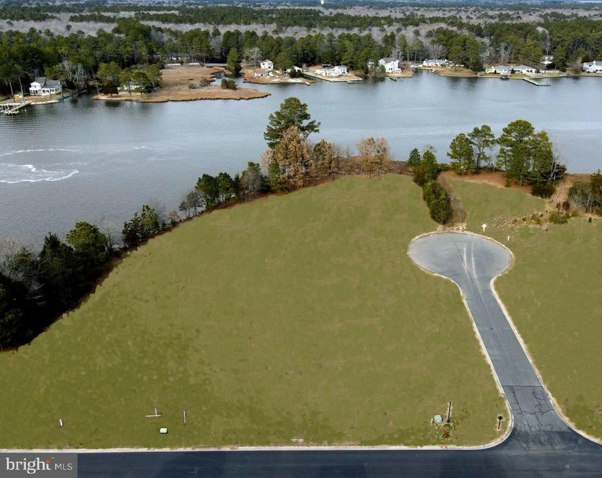 Now is your opportunity to own one of the last few remaining lots in the exclusive Glen Riddle Community. Sale can be combined with the sale of lot 90; combined to create one of the largest envelops with west facing Turville Creek views. Check out the beautiful renderings of what could be an 8,000 sq ft home with fantastic sunset views. This gated community includes a boat ramp, docks, clubhouse, fitness center, game room, 2 golf courses, outdoor pool and tennis courts.